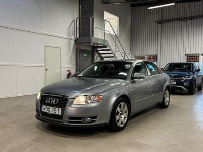 Grå Begagnad 2004 Audi A4 Comfort Sedan | 29 900 kr (Dyr)