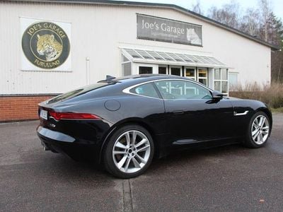 Svart Begagnad 2017 Jaguar F-Type S Sportkupé | 499 000 kr