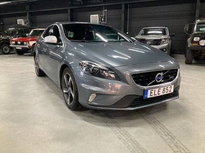 begagnad Volvo V40 D2 Momentum, R-Design Euro 5 Kamrem bytt