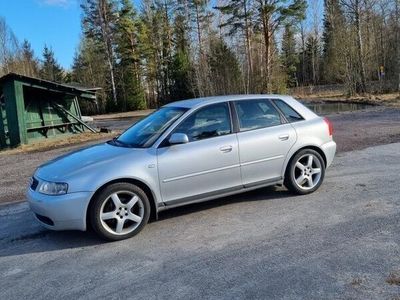 begagnad Audi A3 5-dörrar 1.8 T Ambition Euro 4