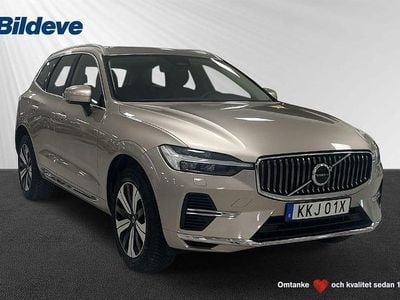Grå Begagnad 2024 Volvo XC60 Plus SUV | 529 900 kr (Marknadspris)