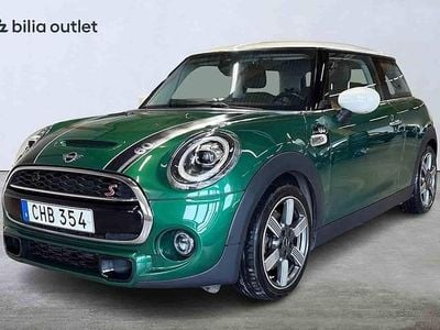 Begagnad Mini Cooper S 2020 Grön Halvkombi