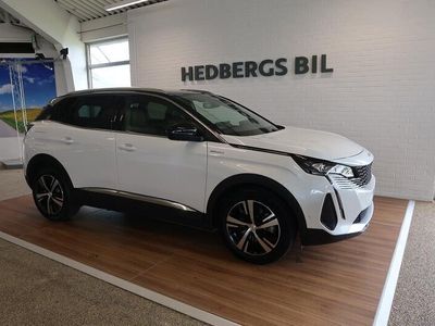 begagnad Peugeot 3008 GT HYBRID 4 300