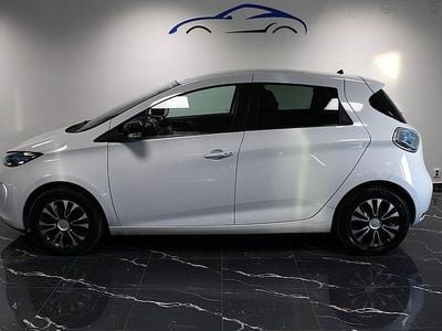 Begagnad Renault Zoe 67 kW (92 HK) 2018 Vit Halvkombi