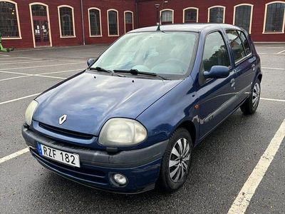 Renault Clio II