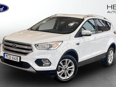 Begagnad Ford Kuga Titanium 150 HK (110 kW) 2017 Frozen white SUV