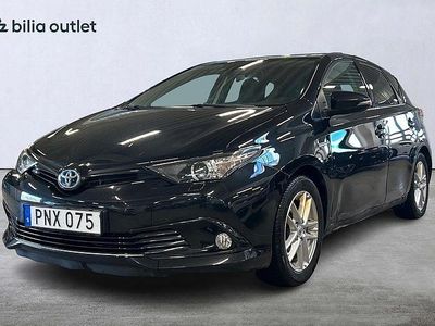 Begagnad Toyota Auris 99 HK (72 kW) 2018 Svart Halvkombi