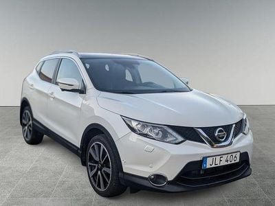 Vit Begagnad 2015 Nissan Qashqai SUV | 149 900 kr