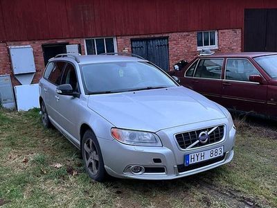 Grå Begagnad 2009 Volvo V70 Kombi | 40 000 kr (Dyr)