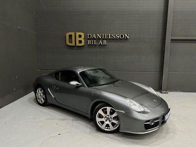 Grå Begagnad 2006 Porsche Cayman S Sportkupé | 349 800 kr