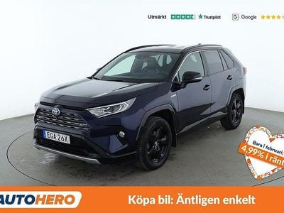 Begagnad Toyota RAV4 Hybrid 220 HK (161 kW) 2019 Blå SUV