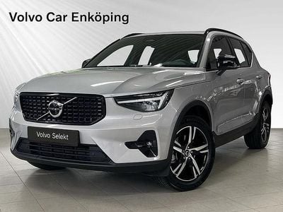 Silver Begagnad 2024 Volvo XC40 Plus SUV | 389 900 kr (Marknadspris)