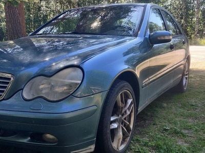 Mercedes C180