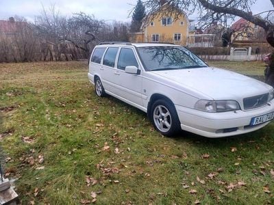 Begagnad 2000 Volvo V70 Kombi | 23 000 kr (Lite dyr)
