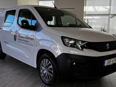 begagnad Peugeot Partner PRO+ CREW CAB BlueHDi 130 EAT8 S&S
