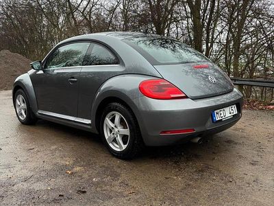 Metallic Begagnad 2012 VW Beetle Halvkombi | 98 000 kr (Lite dyr)