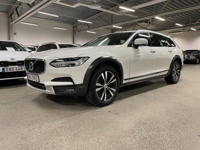 Vit Begagnad 2020 Volvo V90 CC Kombi | 339 000 kr (Marknadspris)