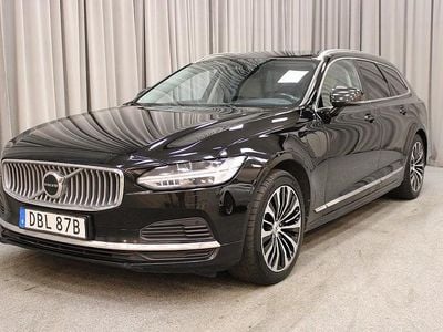 Svart Begagnad 2022 Volvo V90 Kombi | 329 900 kr (Marknadspris)