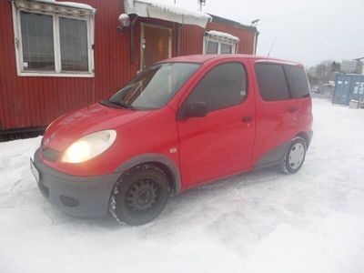 begagnad Toyota Yaris Verso 2006, Kombi