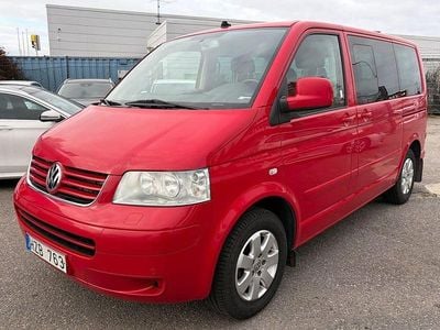 Röd Begagnad 2008 VW Multivan Comfortline Van | 159 000 kr (Bra pris)