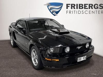 Begagnad Ford Mustang GT Convertible 305 HK (224 kW) 2006 Cab