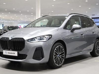 Grå Begagnad 2024 BMW 230 Comfort Edition Kombi | 475 000 kr