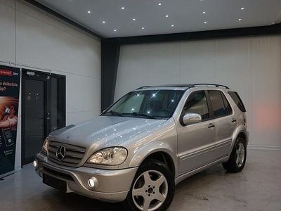Grå Begagnad 2003 Mercedes ML55 AMG AMG SUV | 159 900 kr