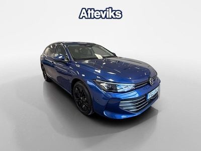 Begagnad VW Passat Business 204 HK (150 kW) 2024 Blå Kombi