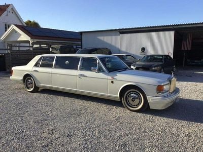 Vit pärlemor Begagnad 1991 Rolls Royce Silver Spur Sedan | 490 000 kr