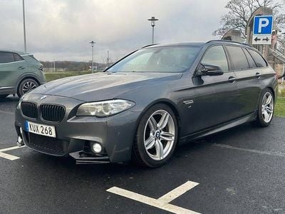 Grå Begagnad 2015 BMW 520 M Sport Kombi | 154 900 kr (Lite dyr)