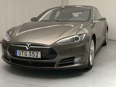 begagnad Tesla Model S Model S70D
