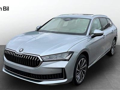Silver Begagnad 2024 Skoda Superb LAURIN & KLEMENT Kombi | 499 900 kr