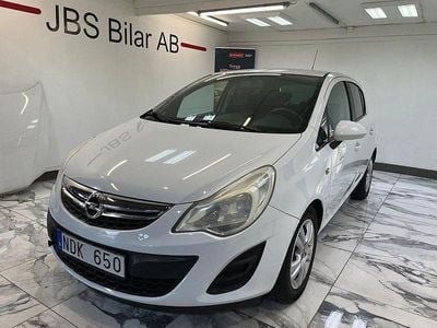 Begagnad Opel Corsa Enjoy 86 HK (63 kW) 2012 Vit Halvkombi