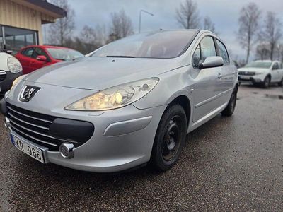 Grå Begagnad 2007 Peugeot 307 Halvkombi | 39 900 kr (Dyr)