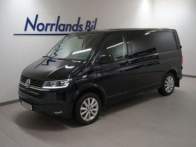 Deep black pärleffekt Begagnad 2021 VW T6.1 Van | 339 900 kr