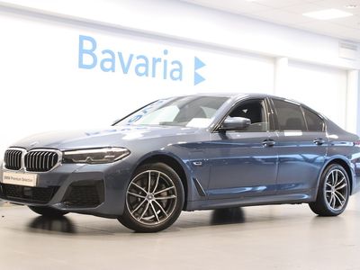 begagnad BMW 530 e xDrive M-Sport Dragkrok Aktiv Fart-h Head-Up Nypris 722 400:-