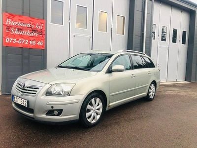 Grön Begagnad 2006 Toyota Avensis Kombi | 12 500 kr (Superpris)