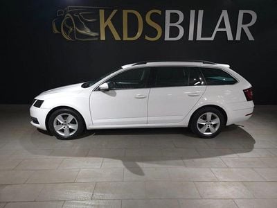 Vit Begagnad 2018 Skoda Octavia Ambition Kombi | 119 500 kr (Dyr)