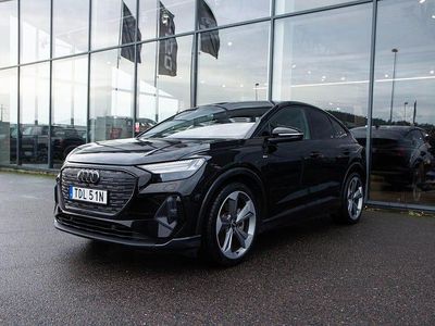 Svart Begagnad 2023 Audi Q4 Sportback e-tron S-Line SUV | 559 000 kr