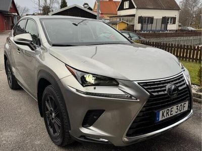 Lexus NX300h