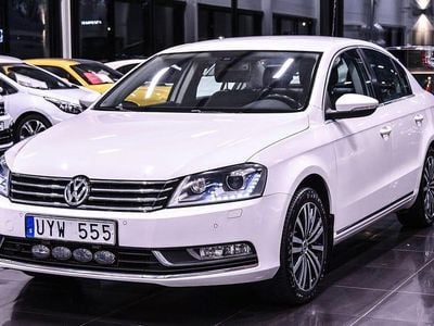 Begagnad VW Passat 150 HK (110 kW) 2012 Vit Sedan