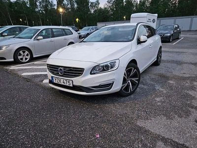 Begagnad 2018 Volvo V60 Kombi | 164 900 kr