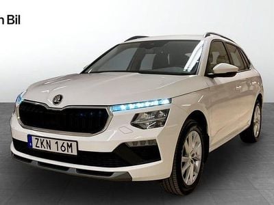 Vit Begagnad 2024 Skoda Kamiq Selection SUV | 259 900 kr (Marknadspris)