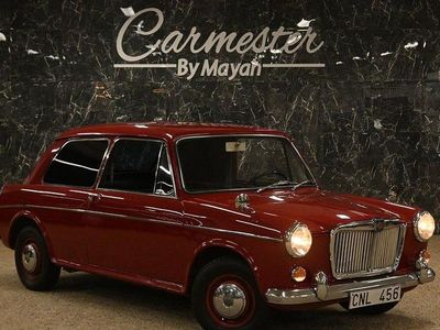Röd Begagnad 1967 MG F Cab | 99 990 kr
