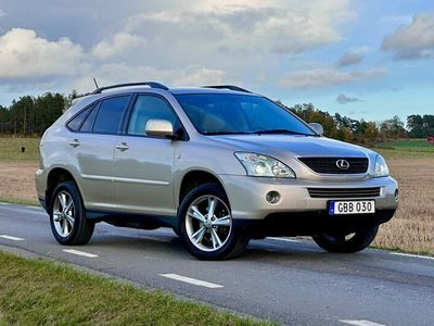 Lexus RX400h