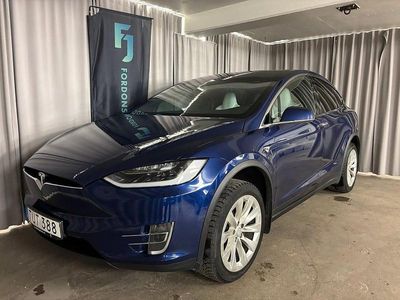 Blå Begagnad 2016 Tesla Model X SUV | 249 900 kr