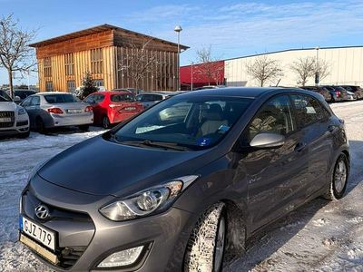 Begagnad Hyundai i30 110 HK (80 kW) 2014