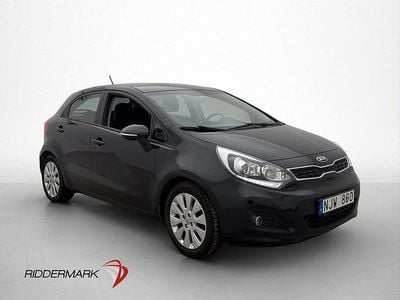 Begagnad Kia Rio 85 HK (62 kW) 2013 Svart Halvkombi