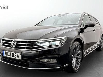 Deep black pearl Begagnad 2022 VW Passat R-line Kombi | 329 900 kr (Lite dyr)
