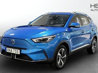 Begagnad MG ZS Comfort 114 kW (156 HK) 2022 Blå Halvkombi